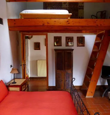 Valdichiascio Bed and Breakfast *