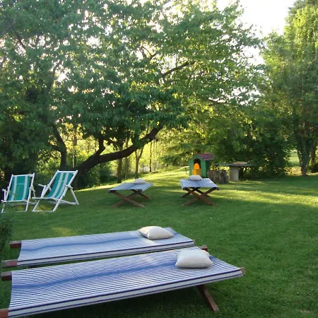 Valdichiascio Bed and Breakfast